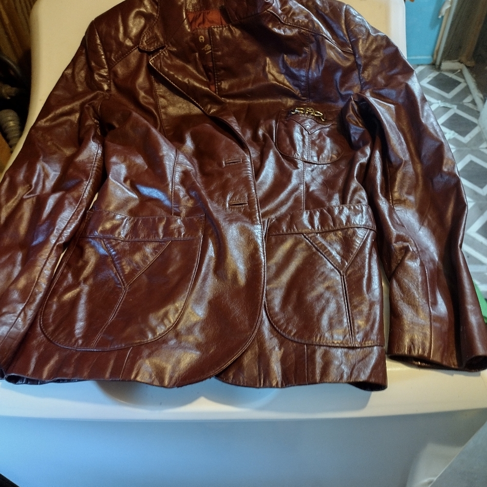 Etienne aigner leather jacket